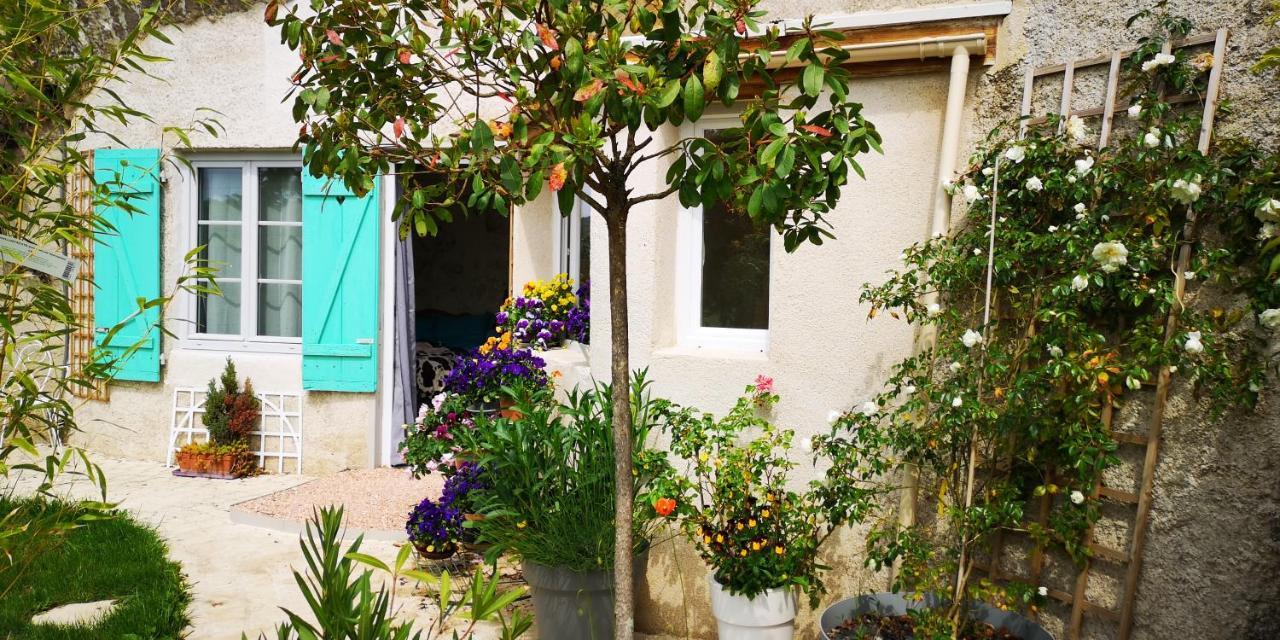 Caves Du Coteau 3 Bed and Breakfast Lunay Exteriör bild